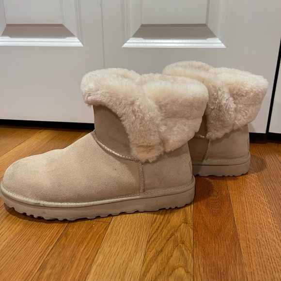 UGG Shoes - UGG Winter Boots with Plush Lining